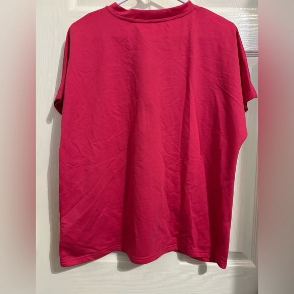 New BiBi Mama puffy cloud letters on hot pink short sleeve top. medium / large - Picture 4 of 4